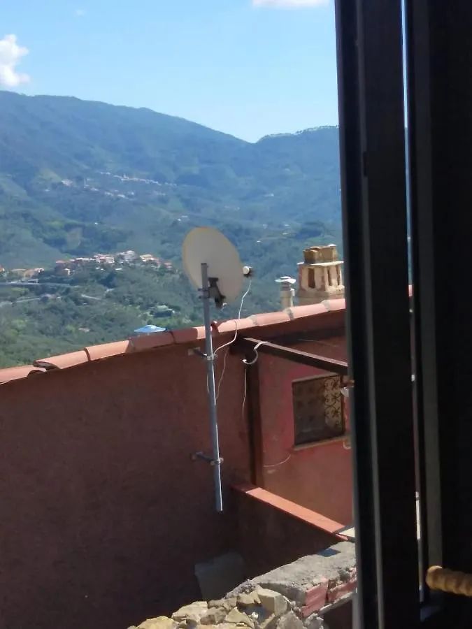 Appartamento Fiordaliso Montale